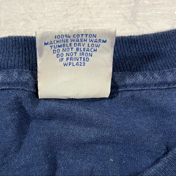 Levi’s Vintage 90’s T-shirt “Levi’s Life” Made in USA - Picture 9 of 12